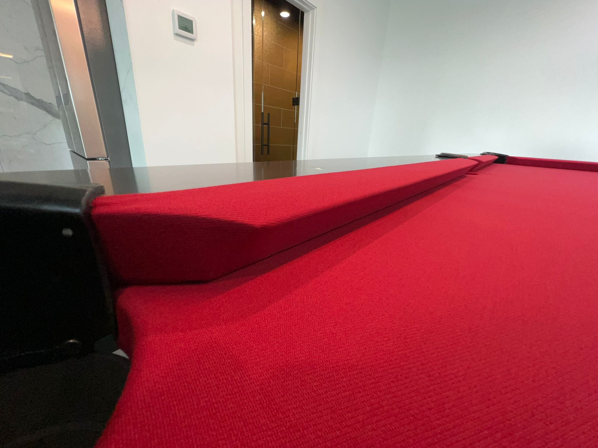White Billiards Neavio Billiards Table
