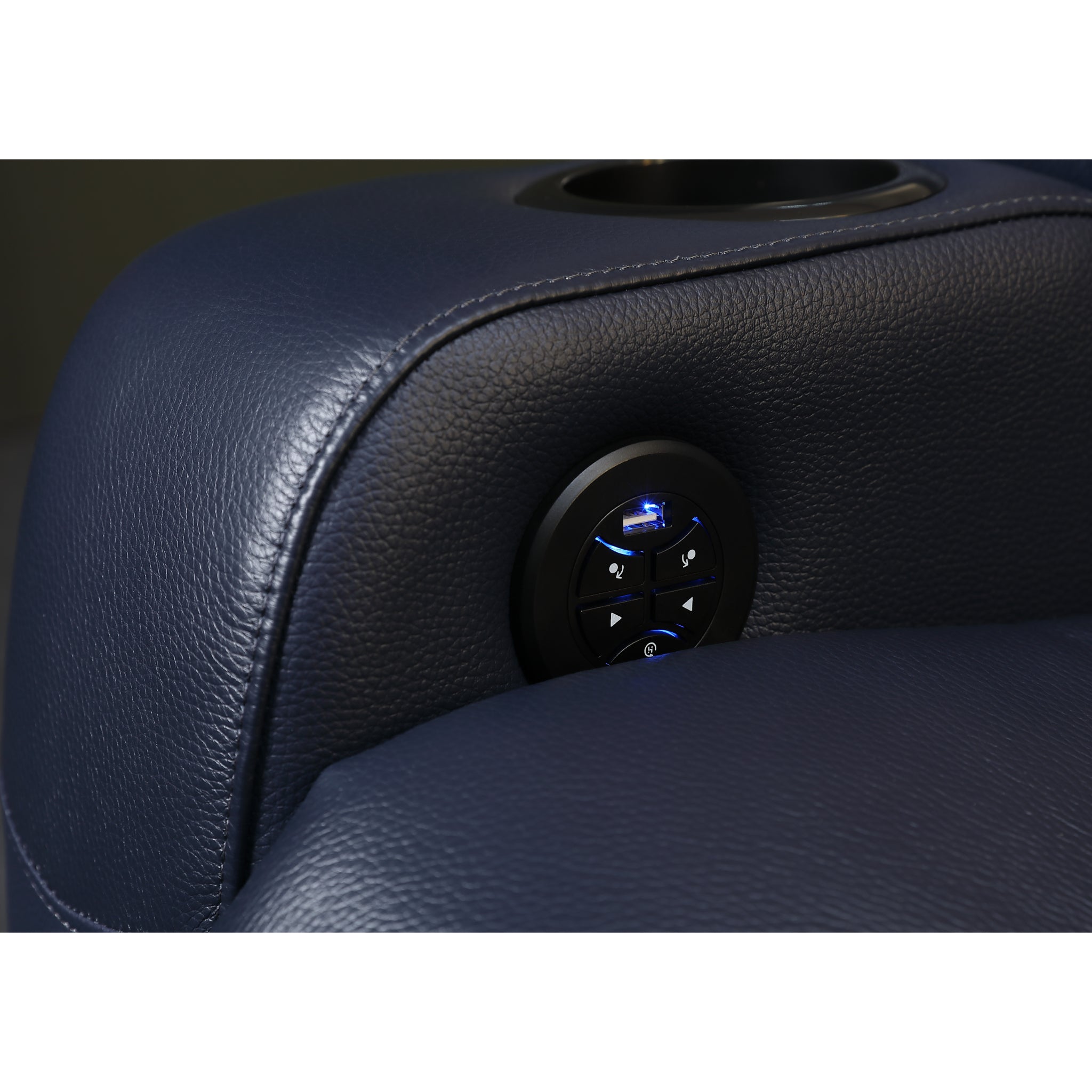 Linsen Seating LS‑882 3-Seat Movie Sofa Recliner in Leather